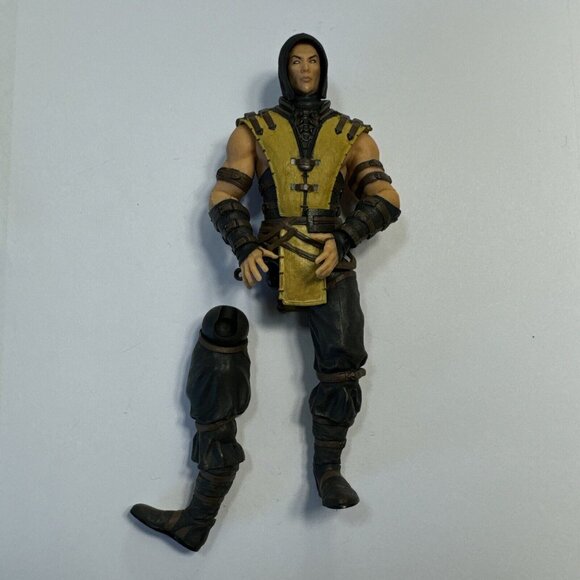 Mezco Toyz Mortal Kombat X: Scorpion 6" Action Figure w/ Weapons, Hands No Mask - Picture 6 of 6